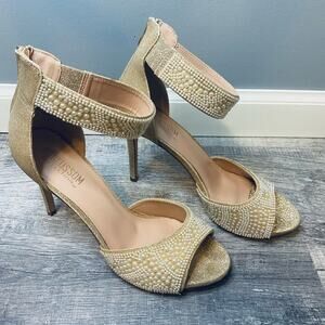 De Blossom Collection Isabella Pearl Heels Size 10